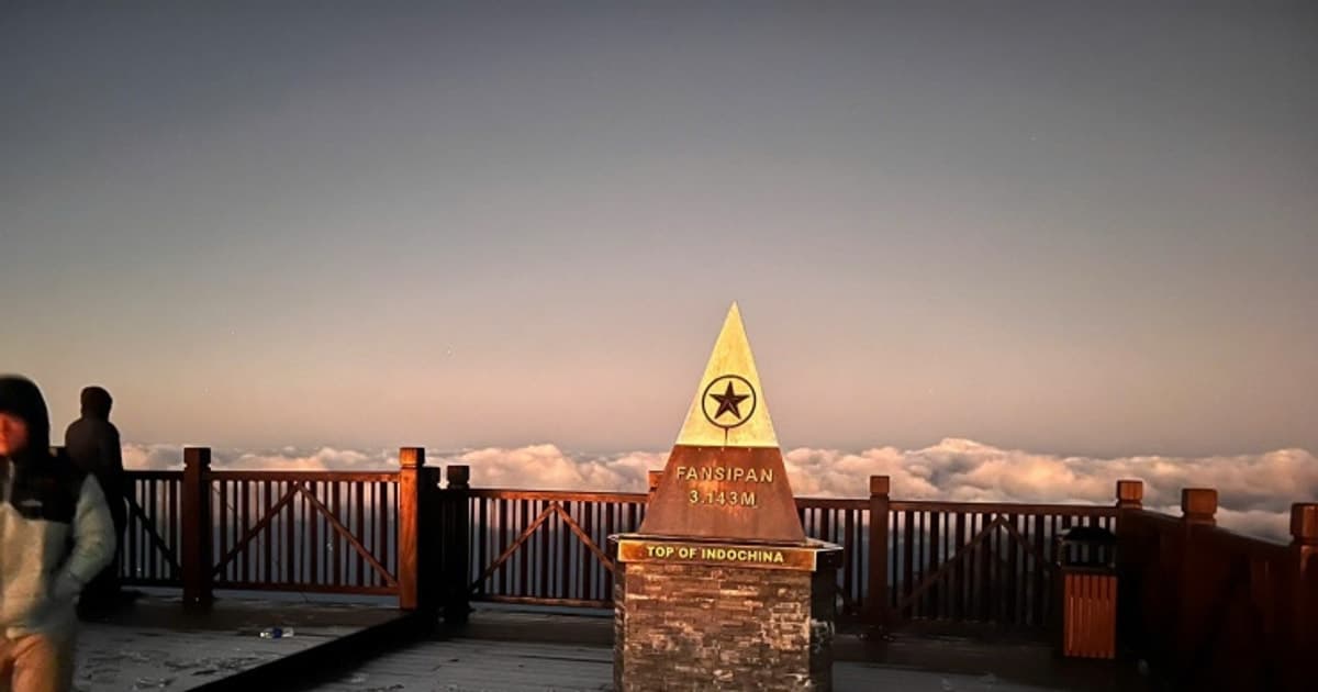 Sa Pa: Kỳ vọng mùa đông tuyết trắng trên đỉnh Fansipan