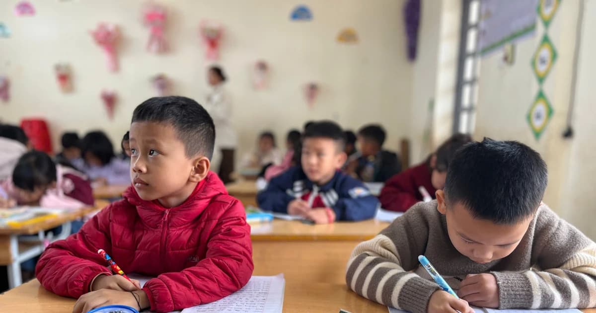 Sự chung tay của cộng đồng giúp nâng cao dân trí vùng cao