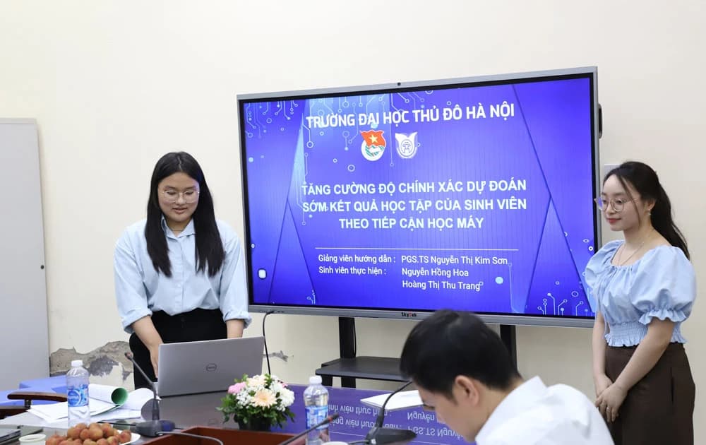 Phát triển câu lạc bộ sinh viên gắn với rèn kỹ năng nghề nghiệp