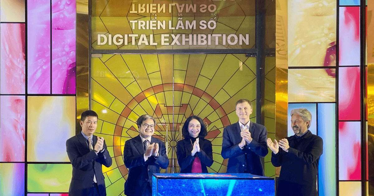 Ra mắt Không gian triển lãm số 'Hà Nội rạng rỡ - Ánh sáng và Di sản'