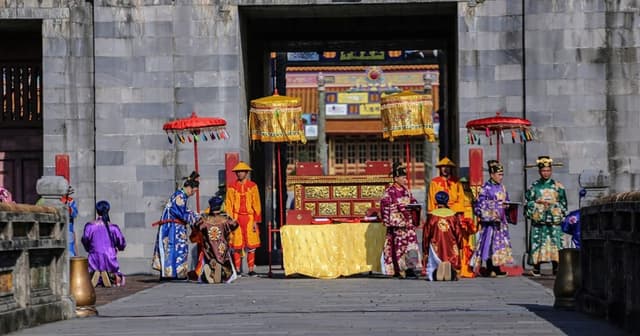Lễ Ban sóc mở màn Festival Huế 2026