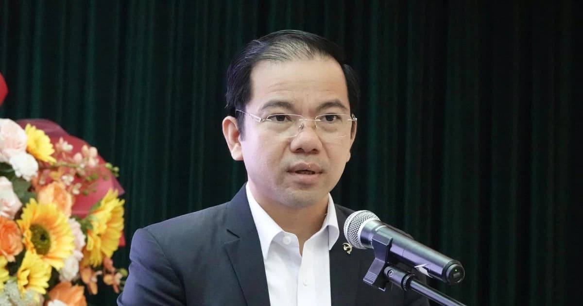 Nhà khoa học thảo luận về quyền con người trong thời đại số