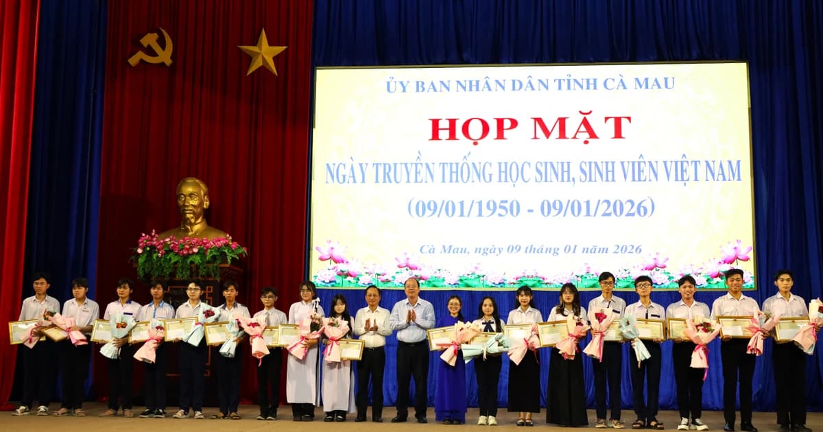 Học sinh, sinh viên Cà Mau tiến bước vào kỷ nguyên số