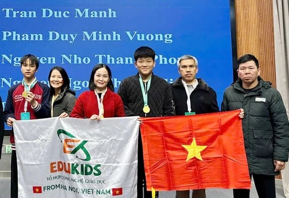 Học sinh Bắc Ninh giành Huy chương Vàng Robotics Quốc tế