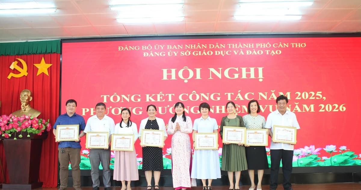 Đảng ủy Sở GD&ĐT TP Cần Thơ thực hiện tốt nhiệm vụ chính trị và chuyên môn