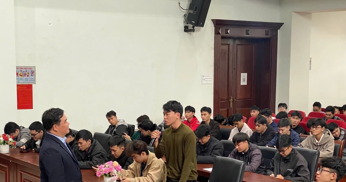 Trang bị tư duy số giúp sinh viên khối STEM làm chủ công nghệ