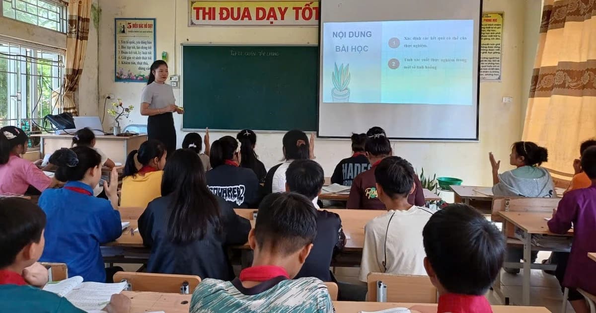 Chuyển trường qua Cổng dịch vụ công: Giảm giấy tờ, minh bạch quy trình