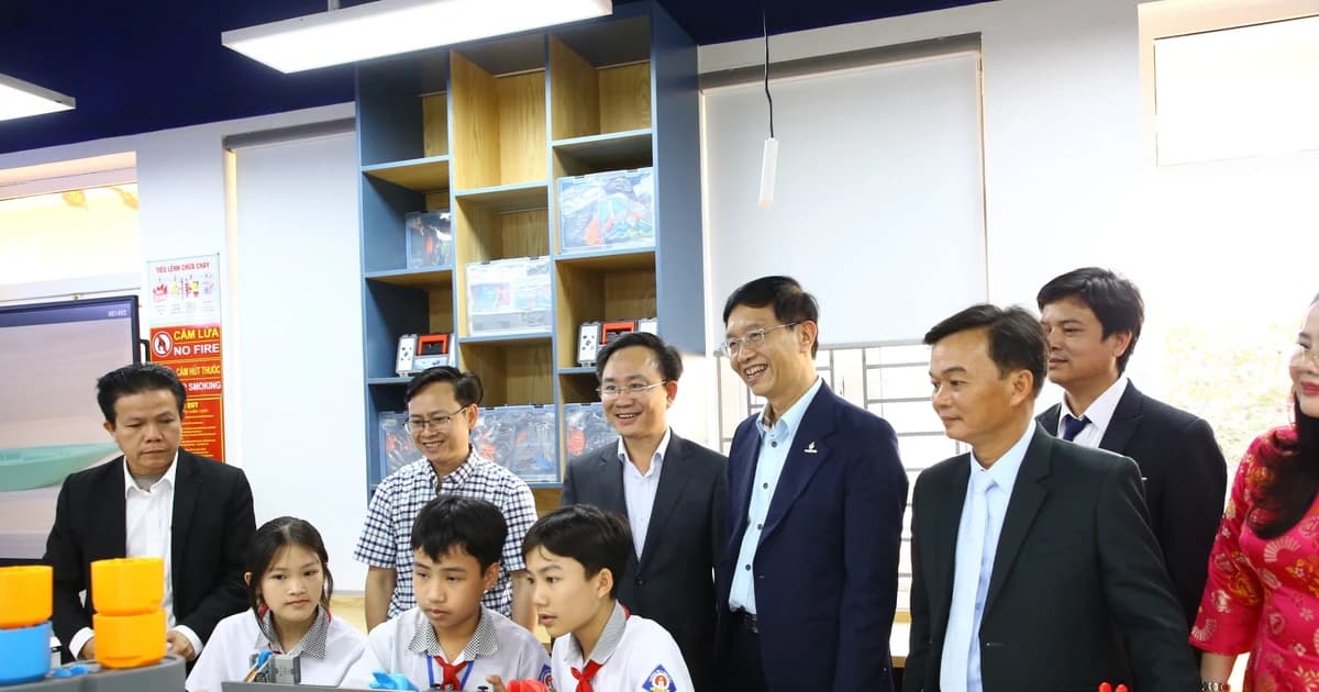 Khánh thành 3 phòng thực hành STEM trị giá 10,5 tỷ đồng tại Quảng Trị
