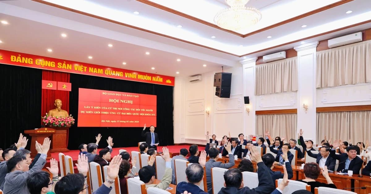 Nóng trong tuần: Lấy ý kiến giới thiệu ứng cử đại biểu Quốc hội; phương án tuyển sinh 2026