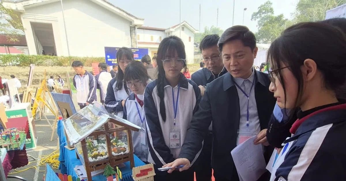 Tuyên Quang đẩy mạnh phát triển khoa học kỹ thuật và giáo dục STEM