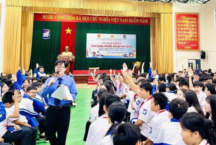 Phú Thọ đẩy mạnh tuyên truyền, phổ biến giáo dục pháp luật trong trường học