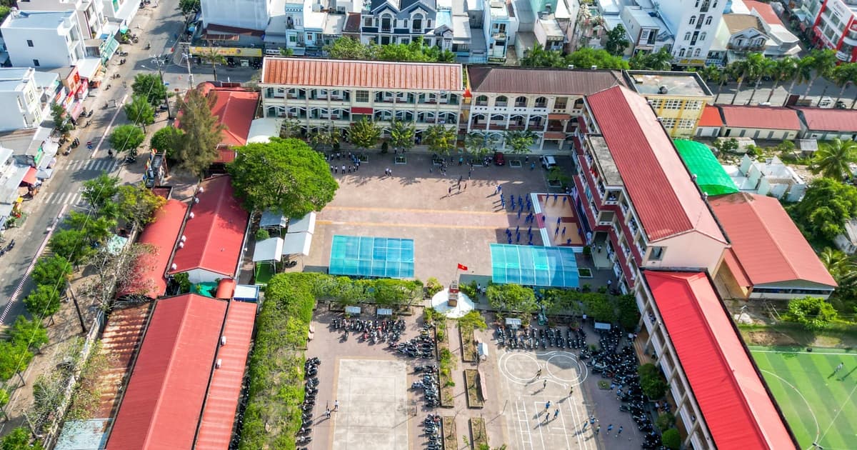 Cà Mau đầu tư 10 trường THPT đạt chuẩn quốc gia với kinh phí gần 350 tỷ đồng