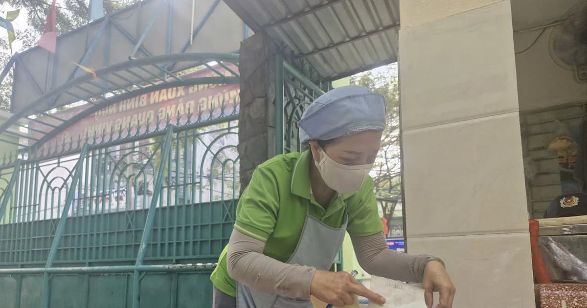 Thêm nhiều trường TPHCM dừng bữa ăn bán trú sau nghi vấn thực phẩm không an toàn