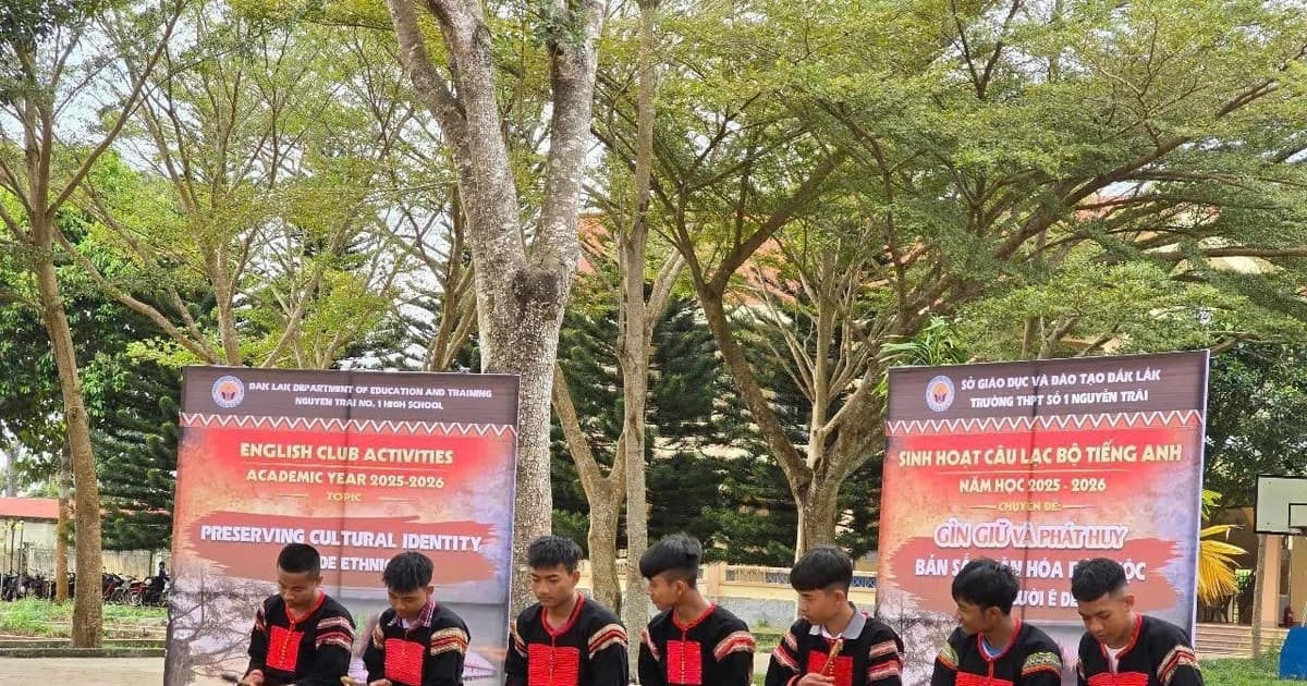 Học tiếng Anh để 'kể' câu chuyện văn hóa Ê Đê