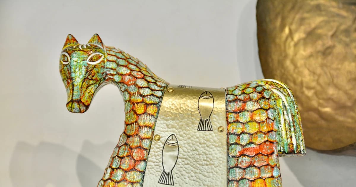 Tuyệt tác ngựa Bính Ngọ độc bản từ làng Củi Lũ