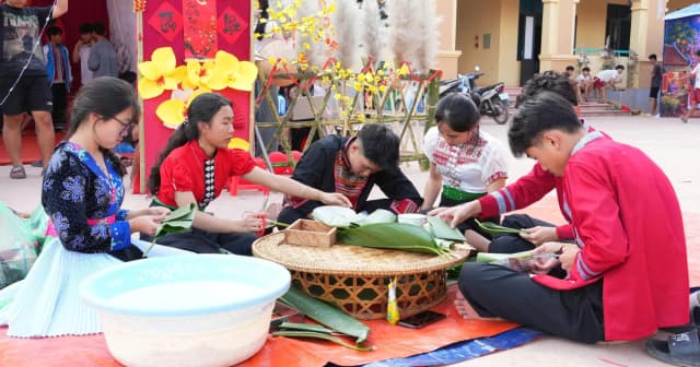 Xuân ấm nơi miền biên viễn Nà Hỳ