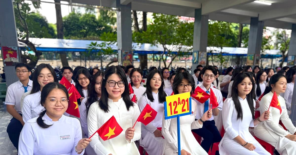 Giáo dục vì hạnh phúc nhân dân