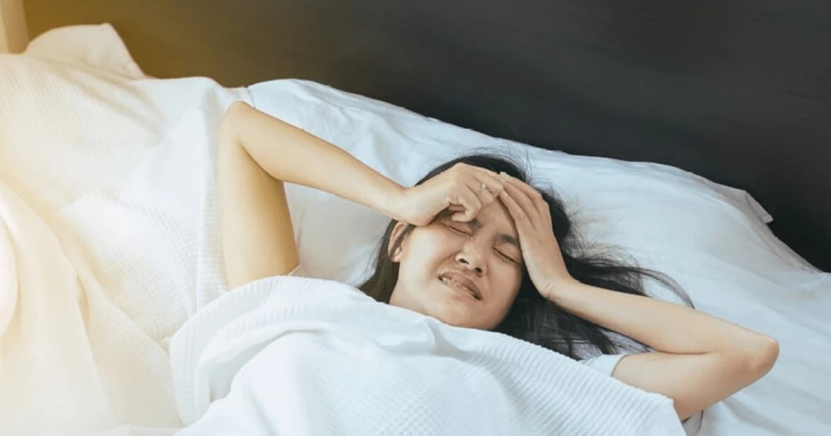 Lão hóa nhanh vì… ngủ sai cách