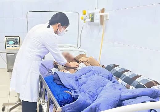 Cứu sống người đàn ông ở Phú Thọ nhiễm ‘vi khuẩn ăn thịt người’