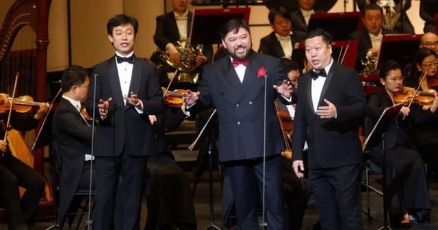 Rộn ràng chương trình hoà nhạc mừng xuân 2026 Việt Nam - Trung Quốc