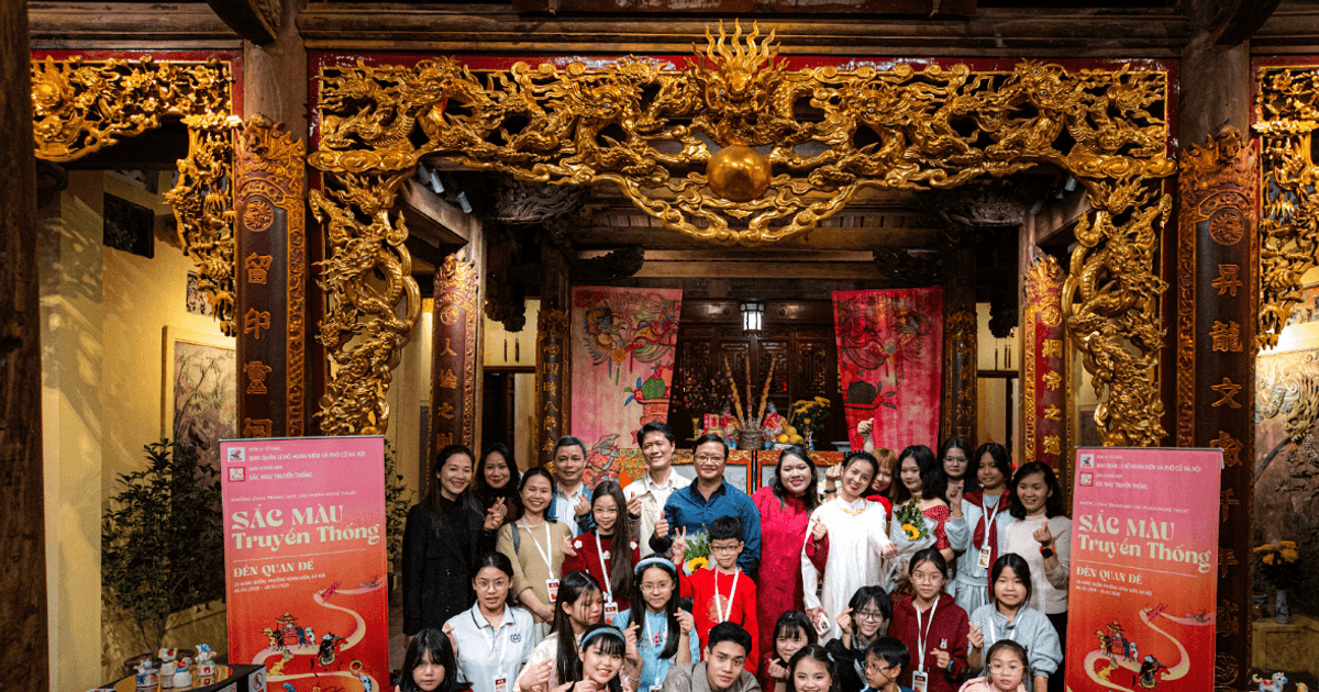 Triển lãm 'Sắc màu truyền thống': Nghệ thuật trẻ đối thoại cùng di sản phố cổ