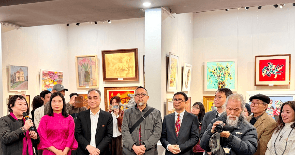 Rộn ràng sắc xuân tại triển lãm 'Mừng Đảng, mừng Xuân Bính Ngọ 2026'