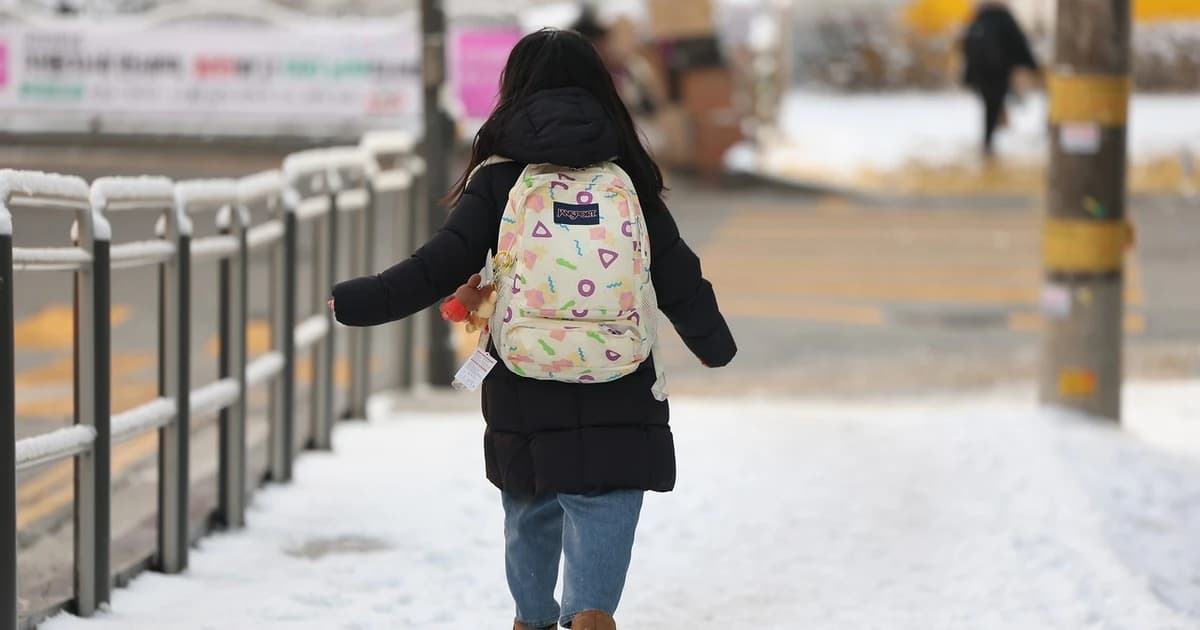 Hàn Quốc: 2.000 trường chỉ còn 10 học sinh ra trường