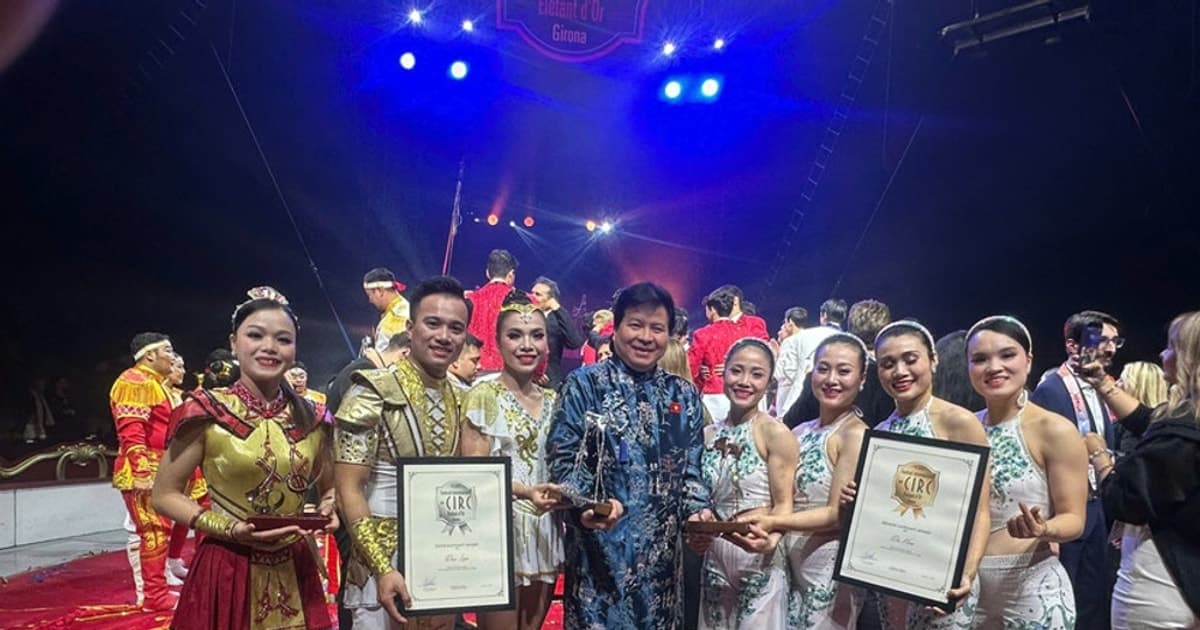 Xiếc Việt liên tiếp giành 3 giải thưởng quốc tế