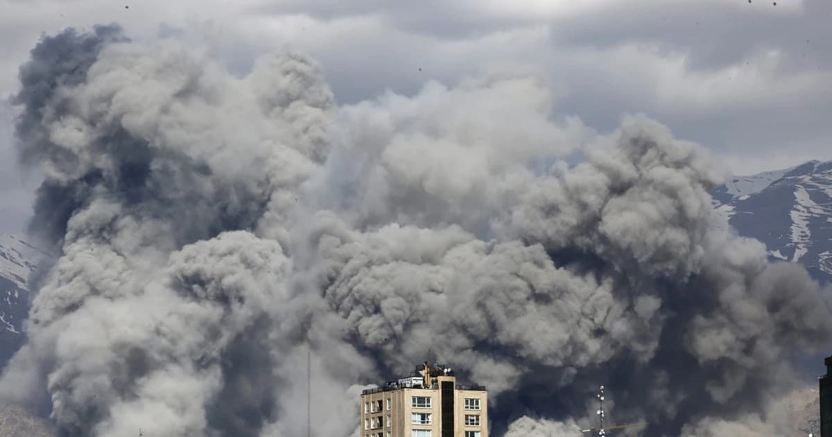 Đại học Trung Đông đóng cửa vì không kích