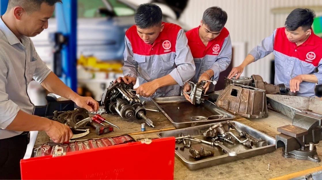 Đào tạo nghề gắn với bảo đảm việc làm: 'Chìa khóa' mở cực tăng trưởng mới