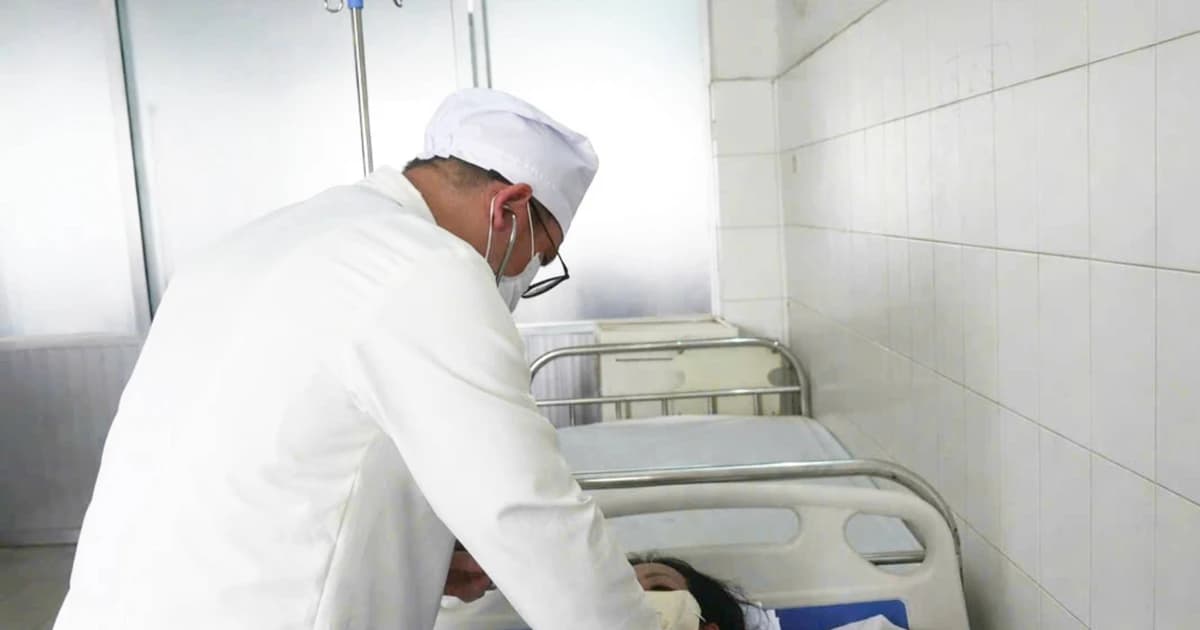 Cứu kịp thời bệnh nhân ung thư vòm hầu xuất huyết ồ ạt