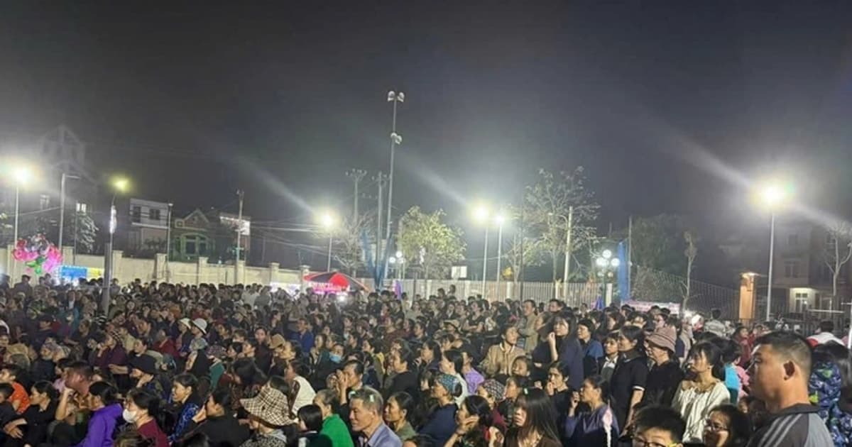 Đoàn Nghệ thuật cải lương Vàm Cỏ đến gần hơn với khán giả