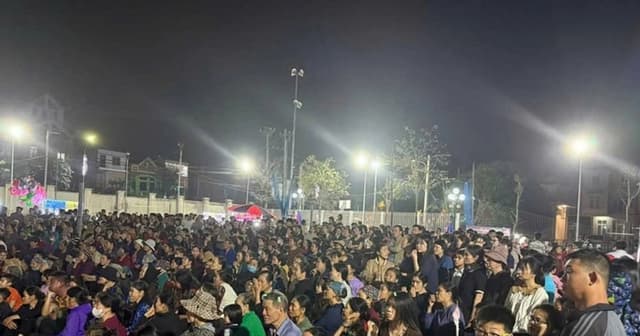 Đoàn Nghệ thuật cải lương Vàm Cỏ đến gần hơn với khán giả