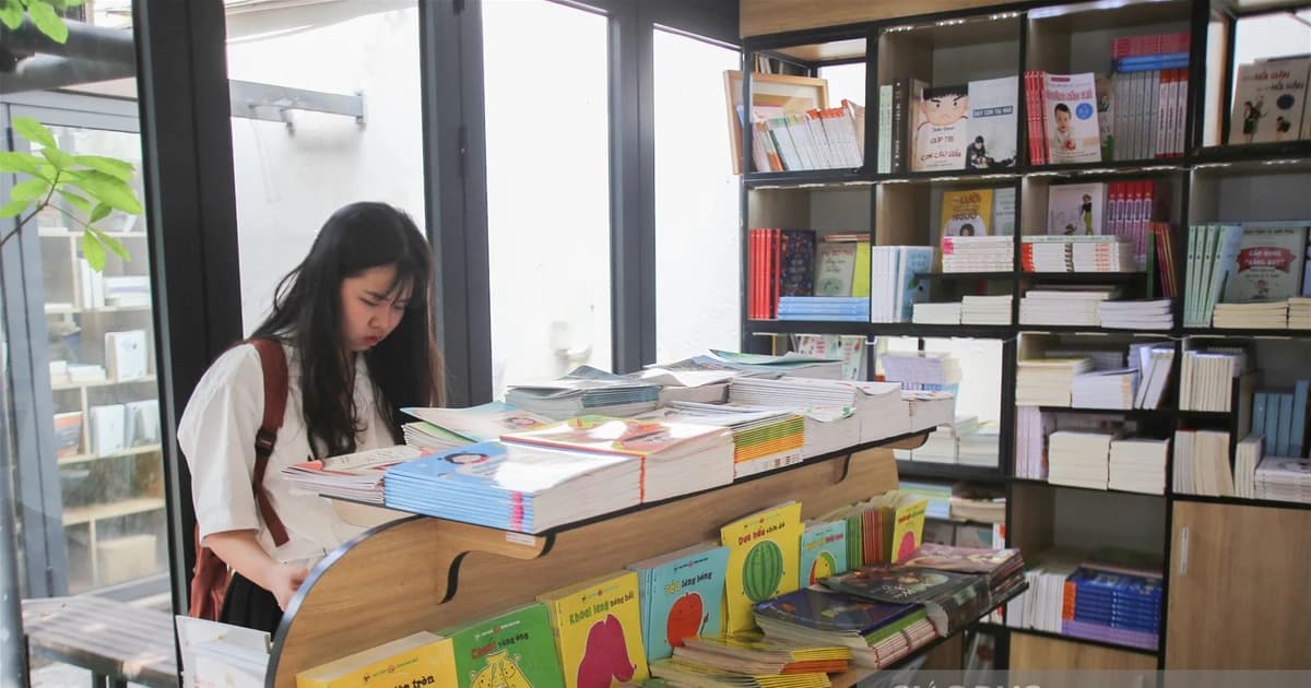 Doanh thu nghìn tỷ, ngành xuất bản vẫn 'đau đầu' với sách giả, sách lậu