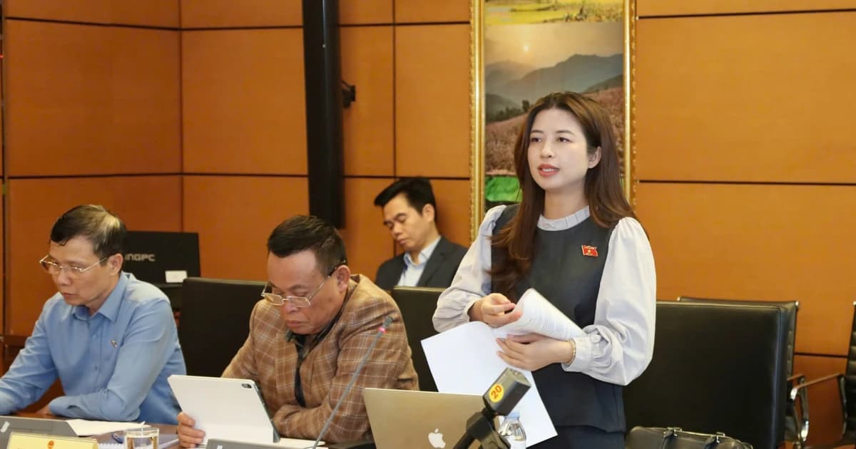 Tiếng nói giáo dục trong chính sách