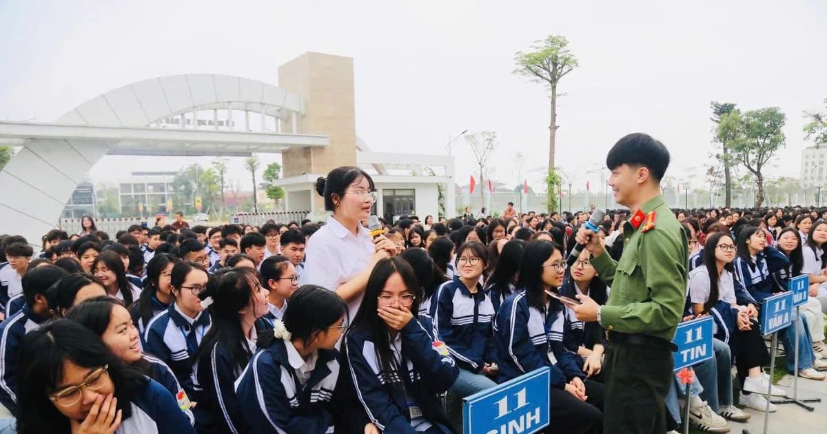 Trang bị kiến thức bảo vệ dữ liệu cá nhân trên không gian mạng cho HS ở Phú Thọ