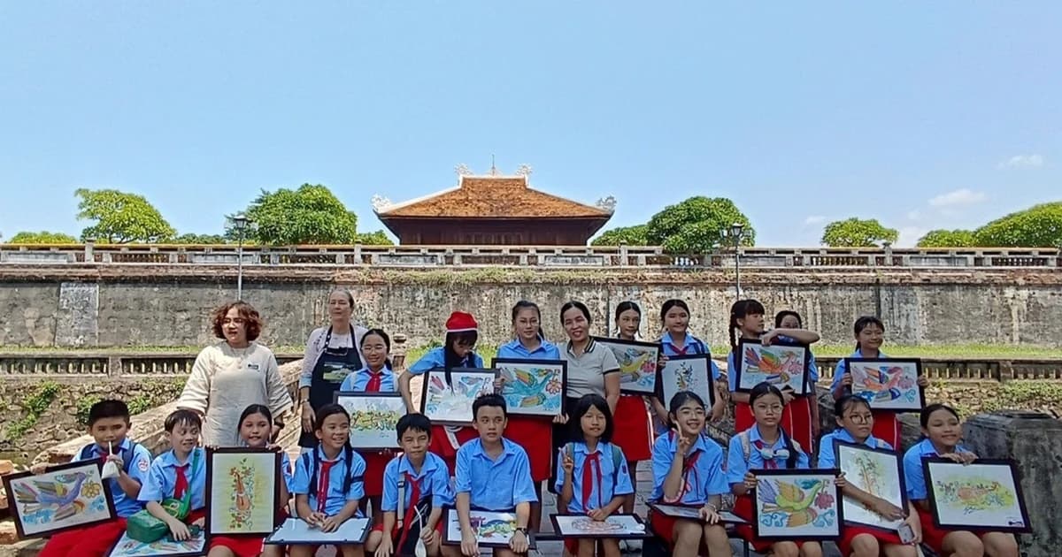 Gần 190.000 học sinh, giáo viên TP Huế được thụ hưởng giáo dục di sản