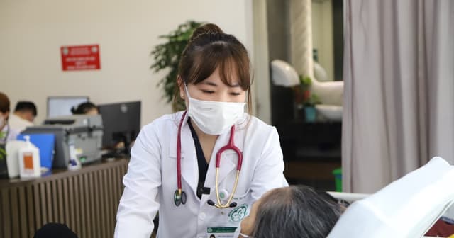 Đề xuất cắt giảm 101 điều kiện kinh doanh lĩnh vực y tế