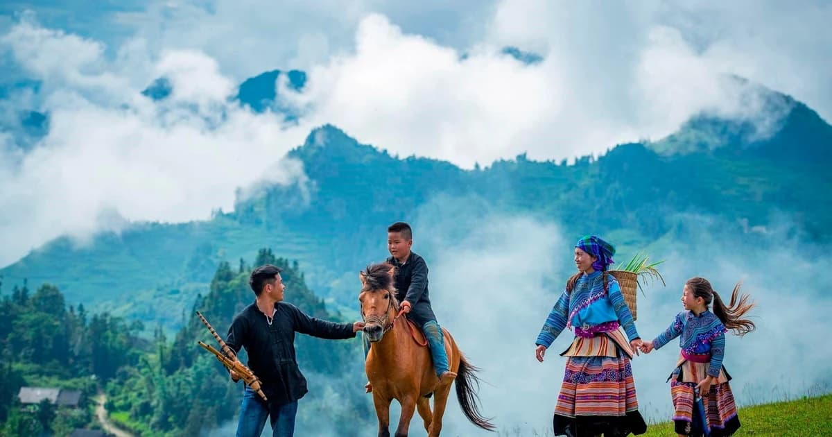 Hành trình lịch sử, tâm hồn và khát vọng dân tộc