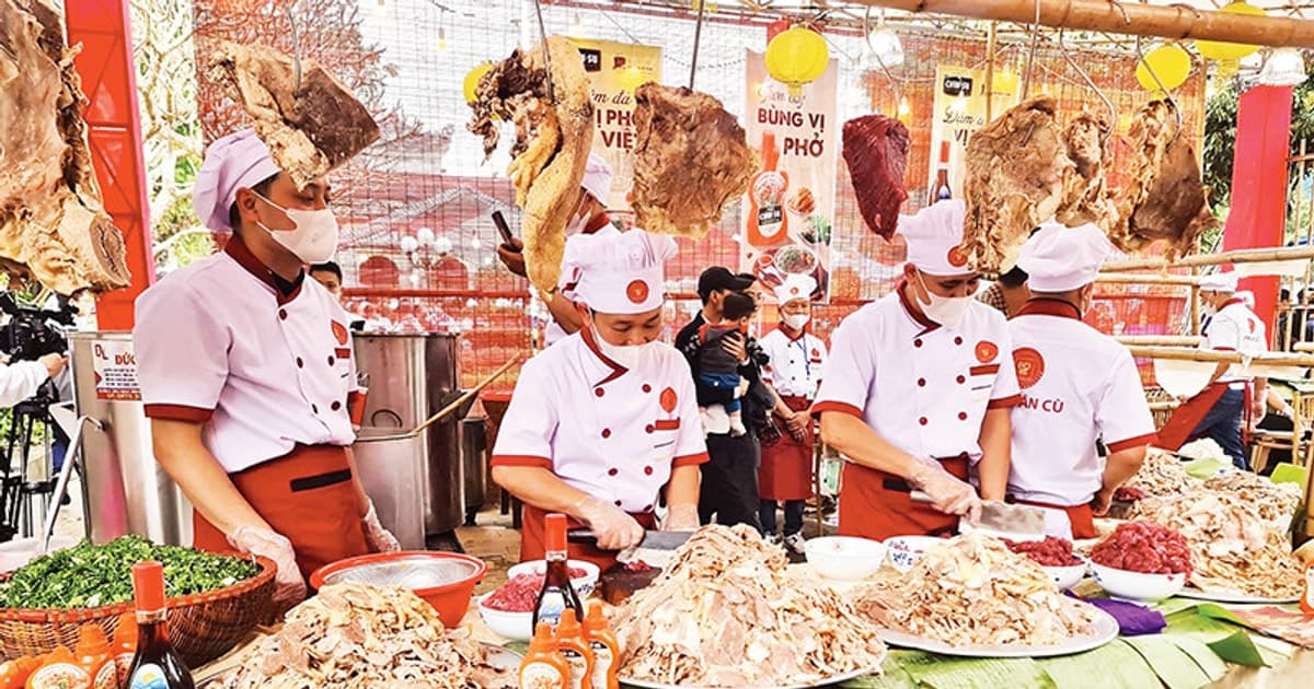 Hơn 50 gian hàng hội tụ tại Festival Phở 2026 ở Ninh Bình