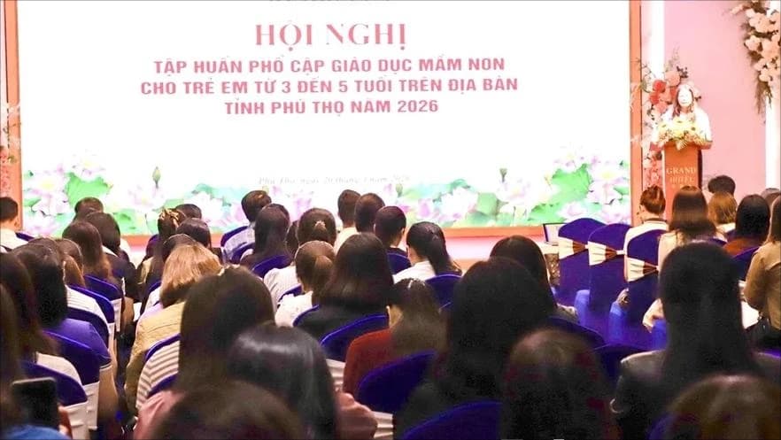 Phú Thọ tập huấn phổ cập giáo dục Mầm non cho hơn 500 cán bộ, giáo viên