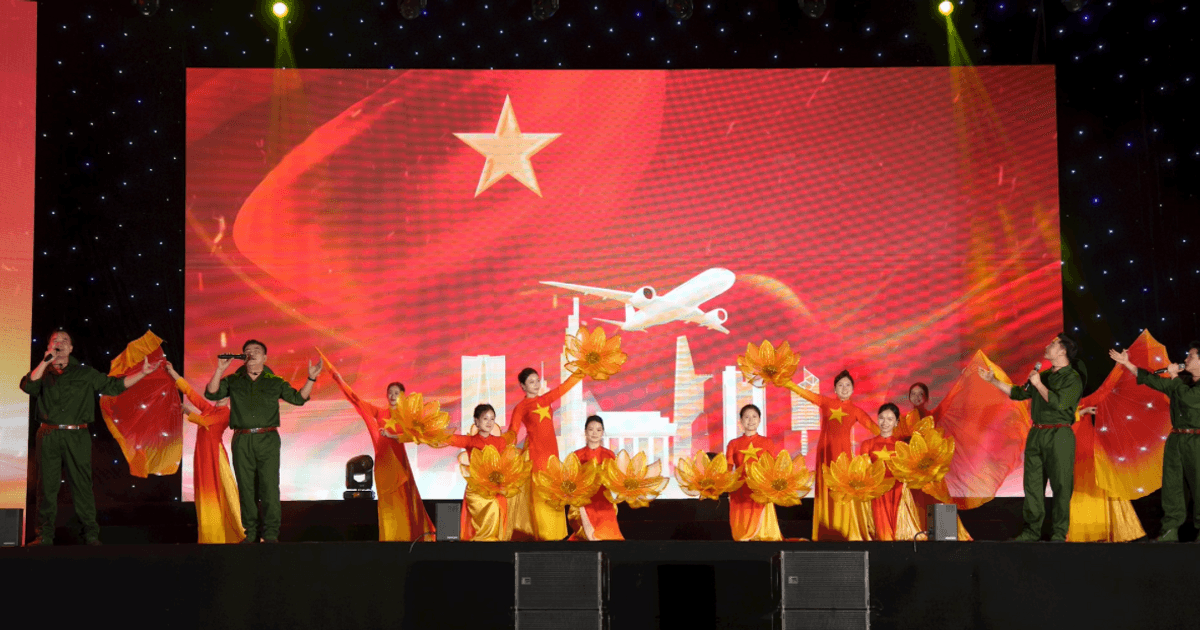 Ấn tượng đêm nghệ thuật ‘Lá phiếu của niềm tin’