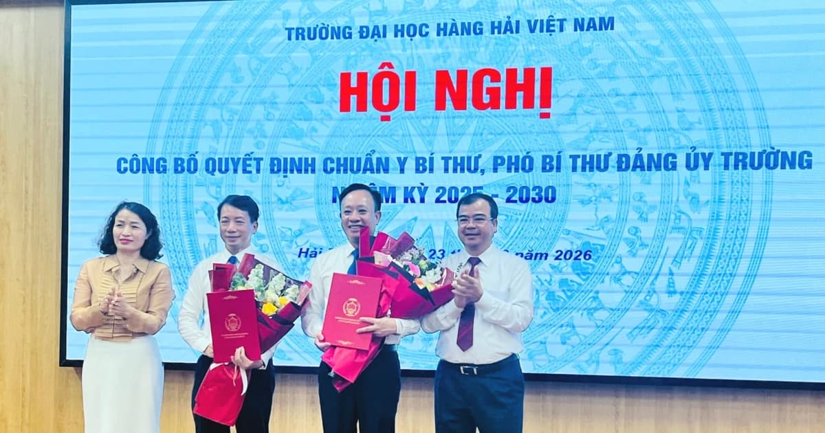 Trường Đại học Hàng hải Việt Nam công bố Quyết định chuẩn y Bí thư, Phó Bí thư