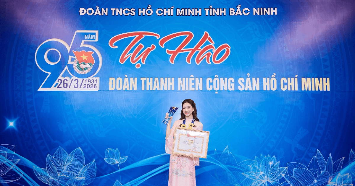 Hòa Minzy và một năm 'bội thu' danh hiệu