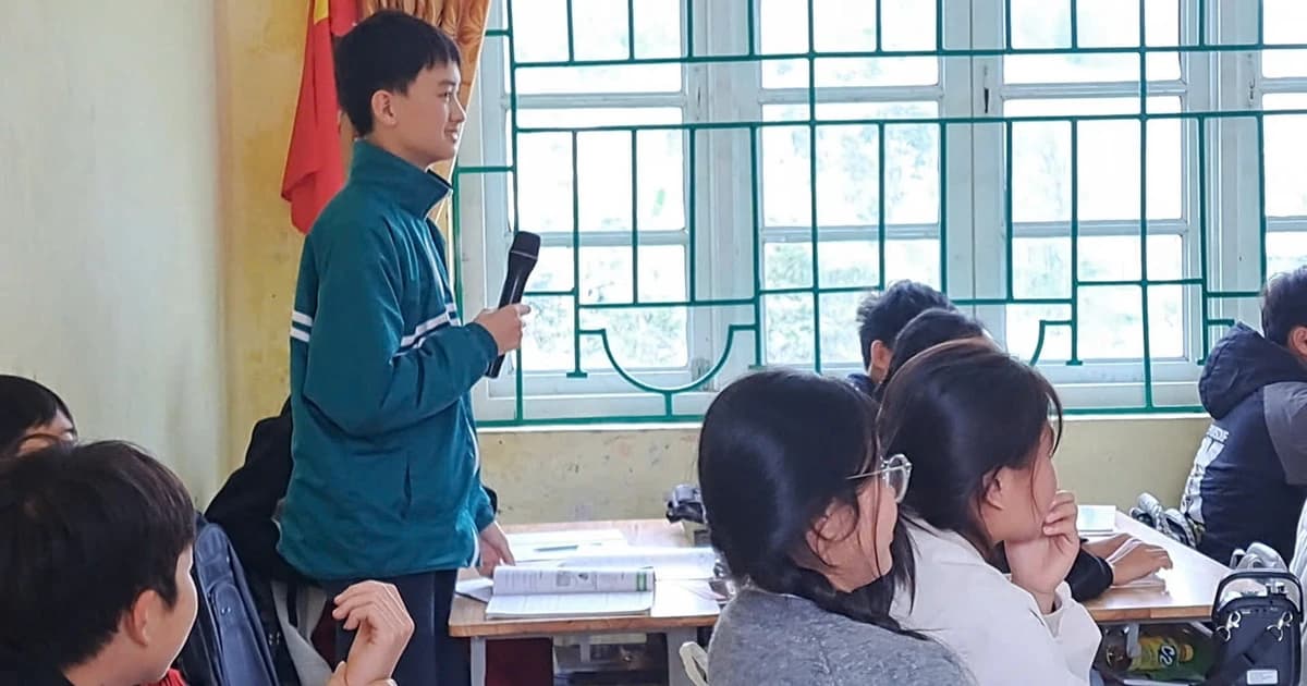 Lần đầu tiên học sinh Cao Bằng học tiếng Anh hằng tuần với giáo viên bản ngữ