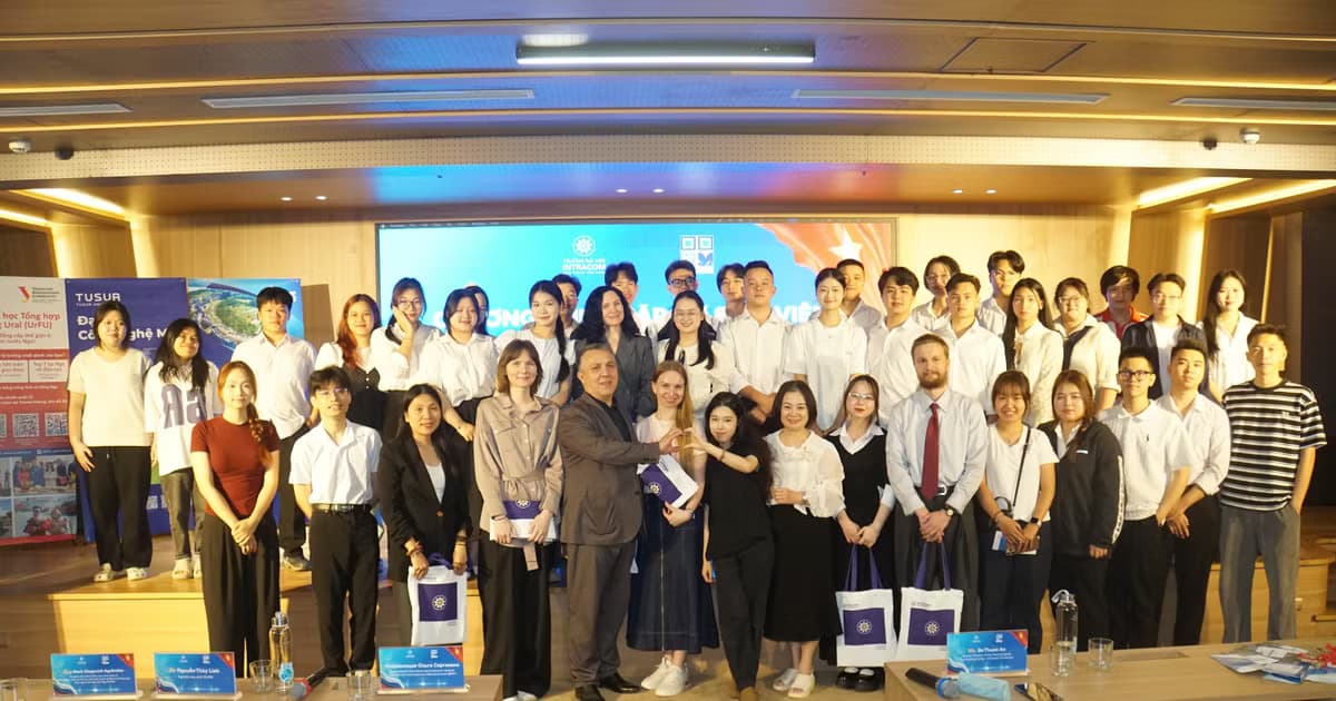 Tăng cường hợp tác trao đổi sinh viên Việt Nam và Liên Bang Nga