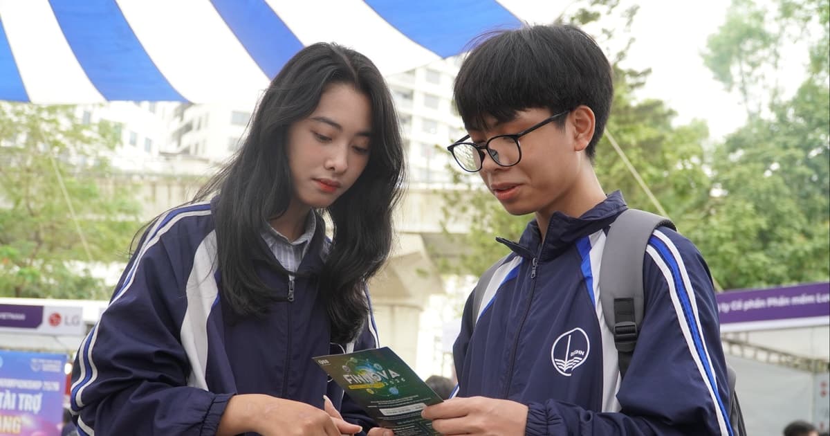 Loạt trường đại học lớn ‘chốt đề án’, siết đầu vào, tăng tốc xét tuyển sớm