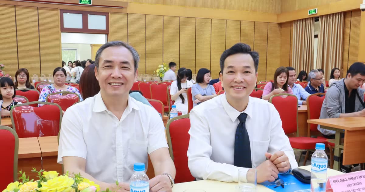 Yêu thương con đúng cách dựa trên sự hiểu biết của cha mẹ