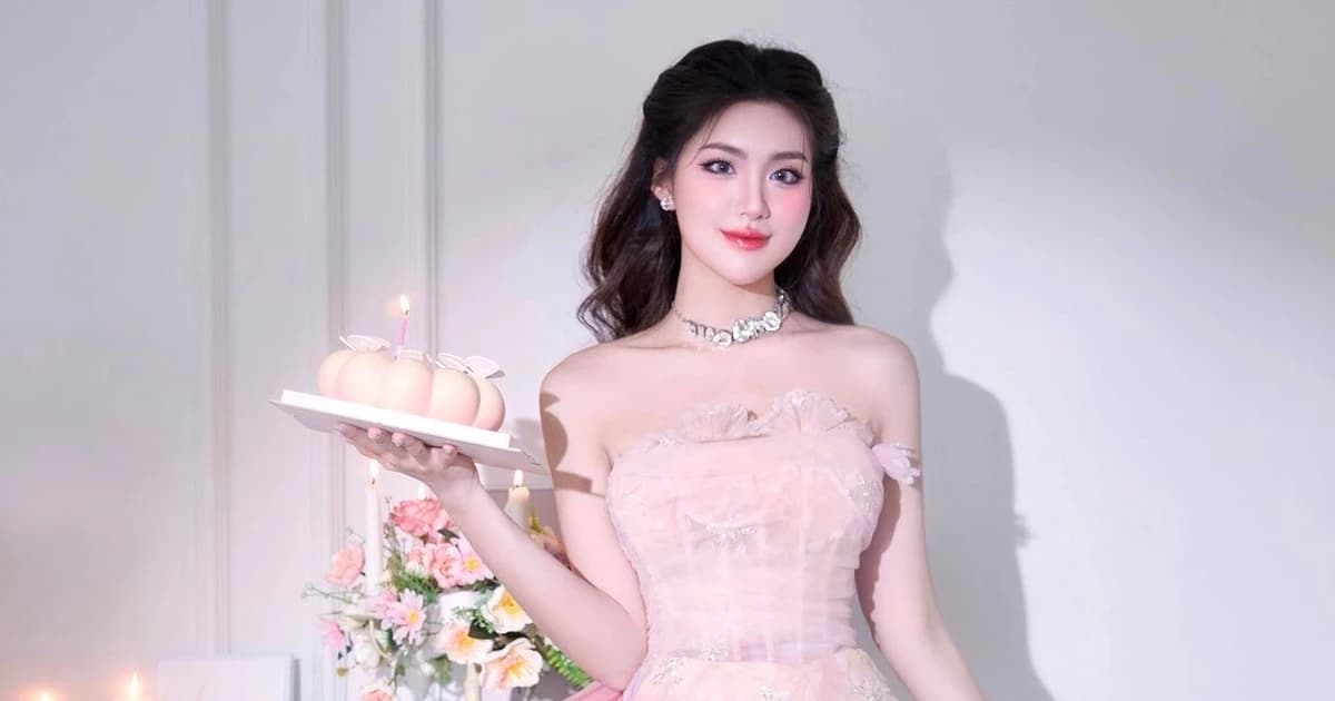 Nhan sắc đời thường của nữ sinh Hà Nội đăng quang Miss World Vietnam 2025