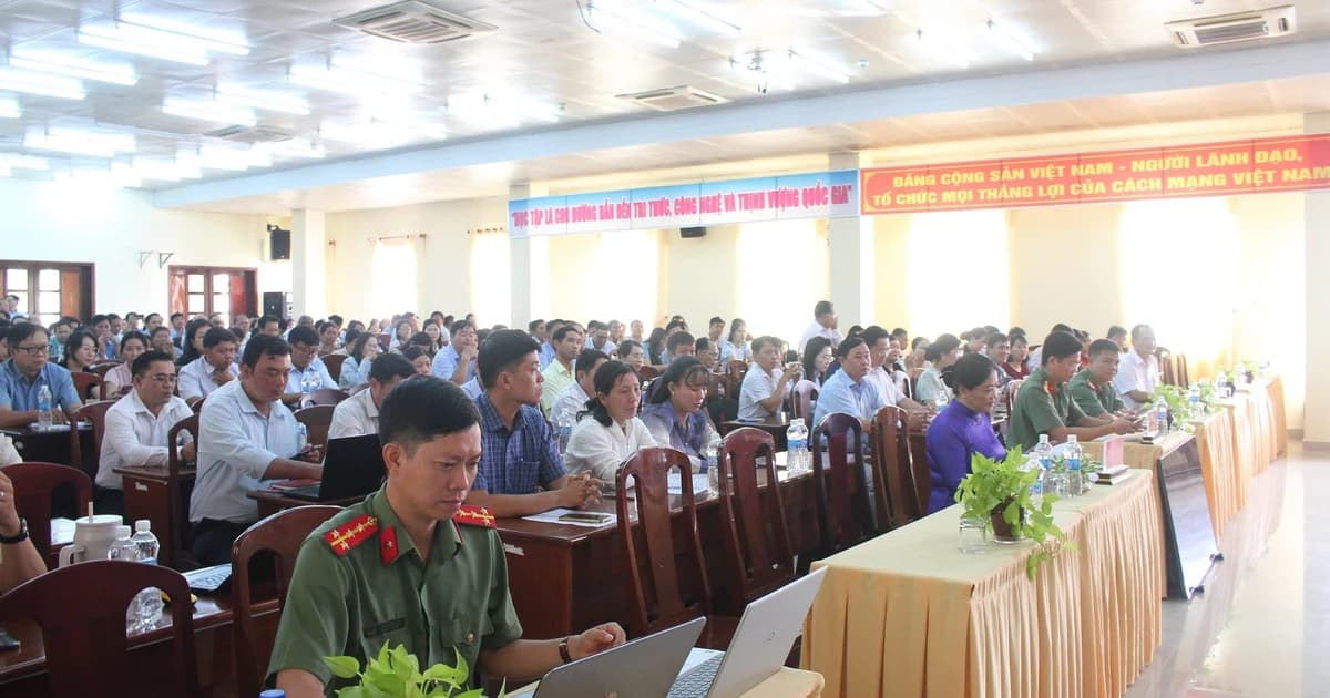 Ngành Giáo dục Cần Thơ tăng cường nghiệp vụ tiếp công dân